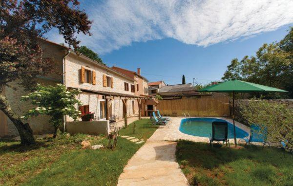 Villa 704 Batlug Exterior foto